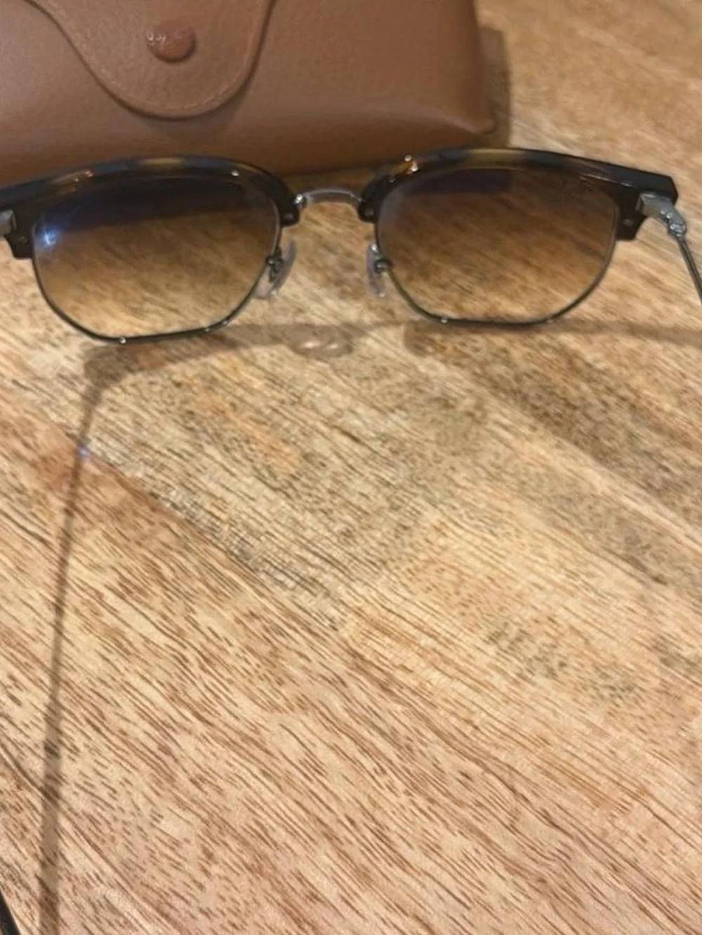 Ray-Ban authentic ray